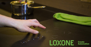 Loxone Touch Surface - Coole Smarthome Steuerung in der Küchenplatte